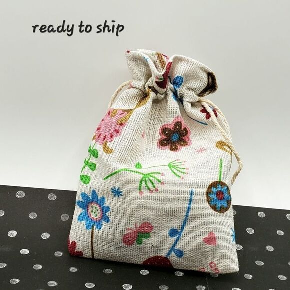 NEW PEARL & CUBIC ZIRCONIA BUNNY EASTER STUD EARRINGS - Picture 8 of 8